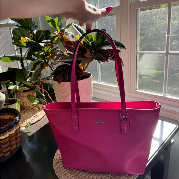 Coach Pink Leather Tote Bag - Picture 5 of 14